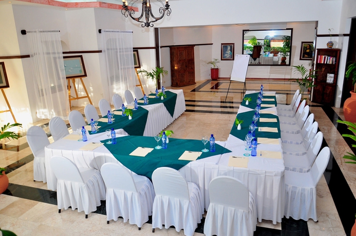 Imagen de los interiores del Hotel Flamingo Cancun Resort. Foto 13