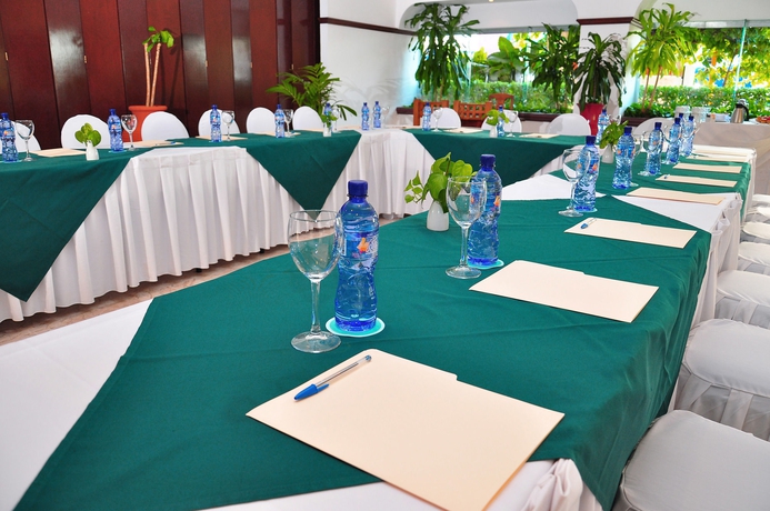 Imagen de los interiores del Hotel Flamingo Cancun Resort. Foto 14