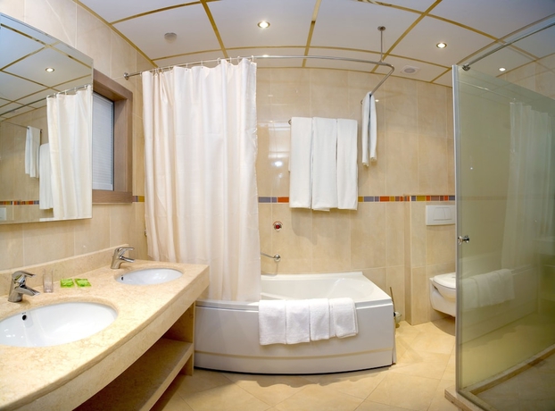 Imagen de la habitación del Hotel Flamingo Grand and Spa. Foto 19