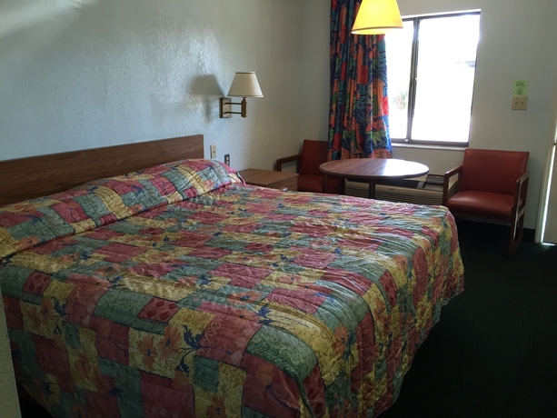 Imagen de los interiores del Hotel Flamingo Inn, Kissimmee. Foto 9