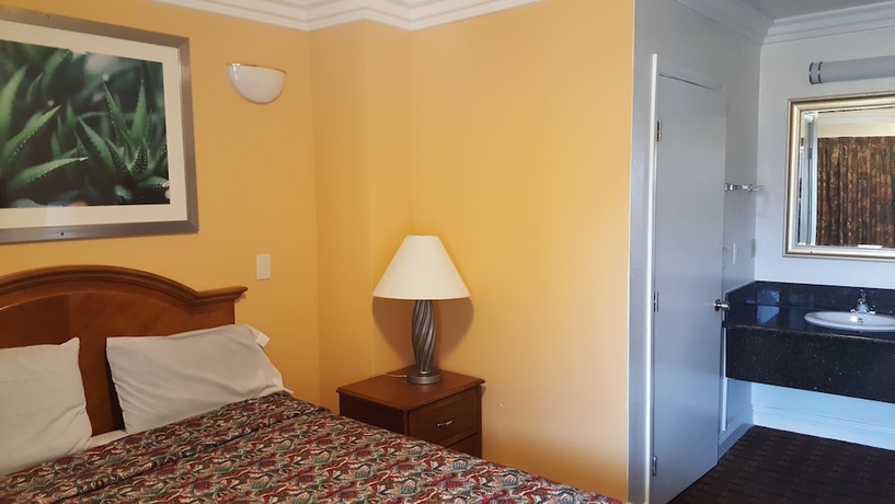 Imagen de la habitación del Hotel Flamingo Inn Long Beach. Foto 19