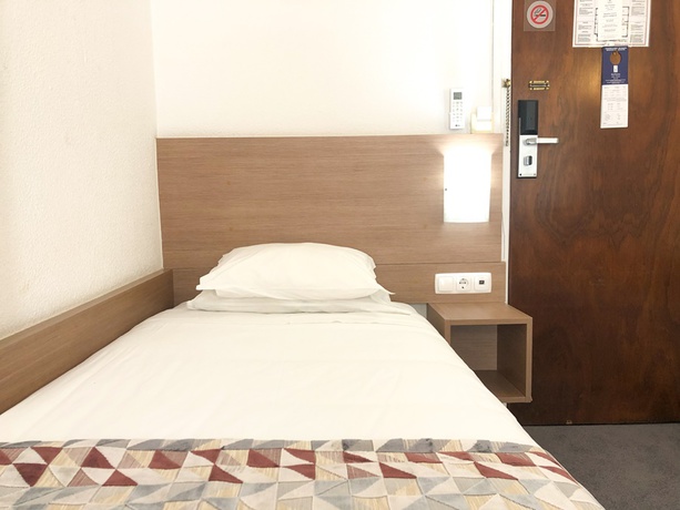 Imagen de la habitación del Hotel Flamingo, Lisboa. Foto 7