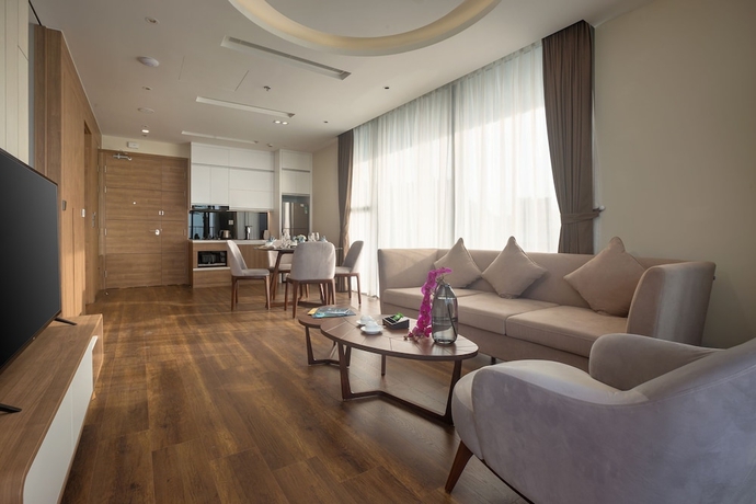 Imagen de la habitación del Hotel Flamingo Premium Cat Ba Beach Resort. Foto 3