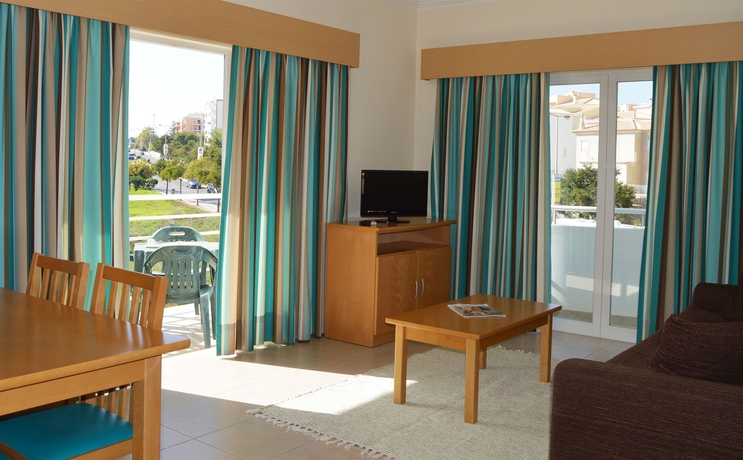 Imagen de la habitación del Hotel Flamingo Residence, Portimao. Foto 11