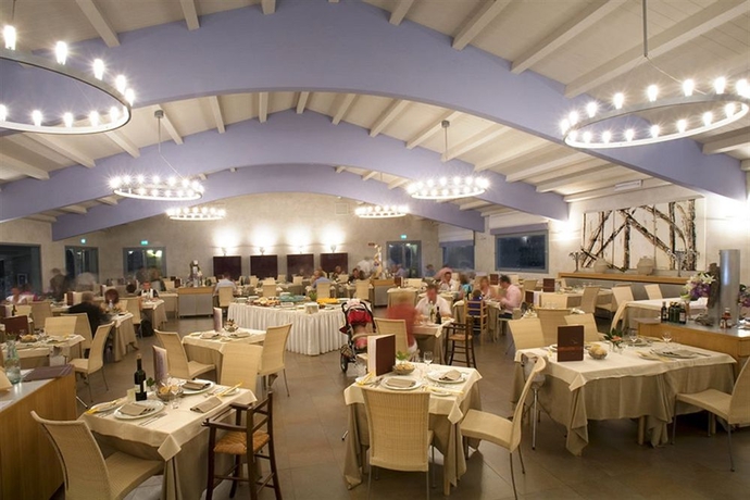 Imagen del bar/restaurante del Hotel Flamingo Resort, SANTA MARGHERITA DI PULA. Foto 6