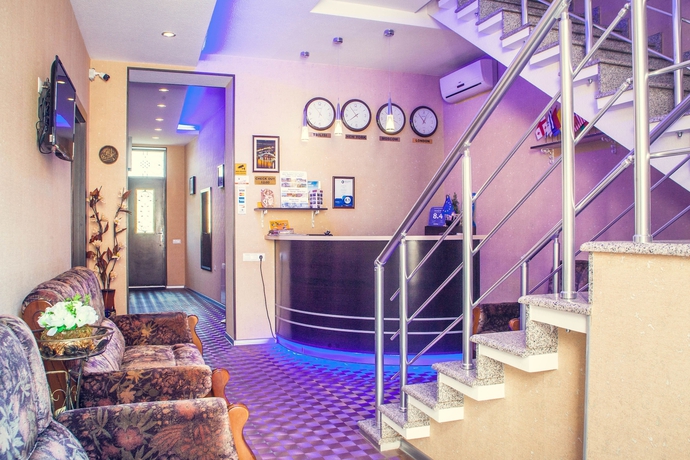 Imagen de los interiores del Hotel Flamingo, Tbilisi. Foto 19