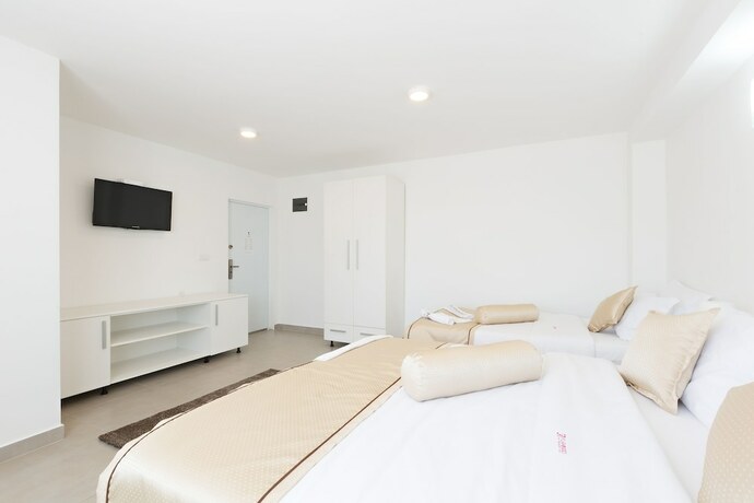 Imagen de la habitación del Hotel Flamingo resort, Belgrado. Foto 12