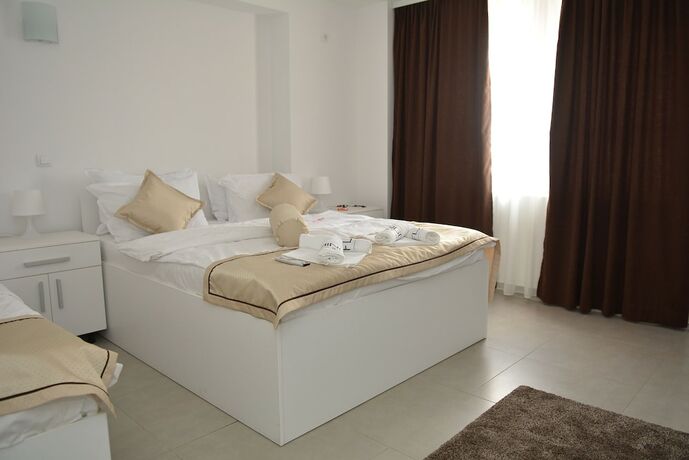 Imagen de la habitación del Hotel Flamingo resort, Belgrado. Foto 14