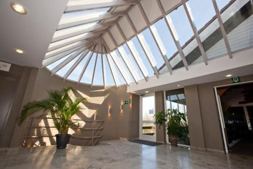 Imagen general del Hotel Flanders Lodge Hotel. Foto 2