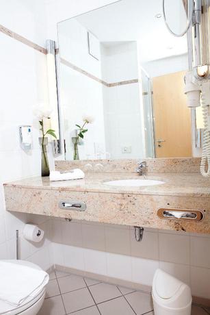 Imagen de la habitación del Hotel Flandrischer Hof. Foto 7