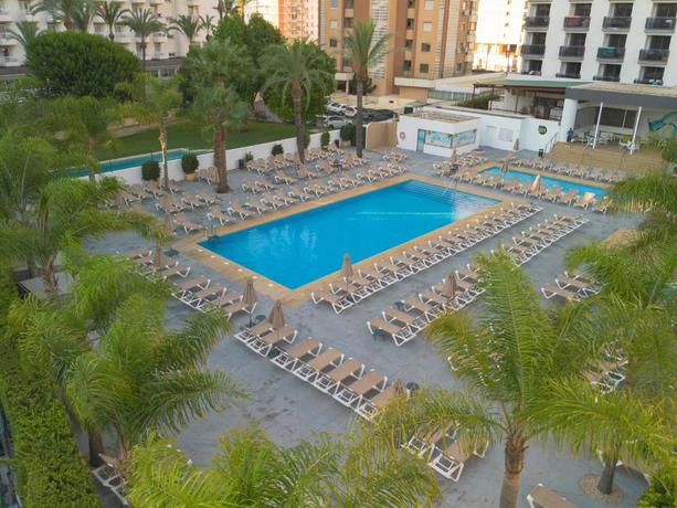 Imagen de la piscina del Hotel Flash (Adults Only). Foto 10