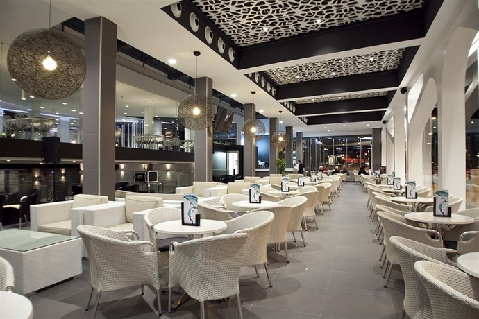 Imagen de los interiores del Hotel Flash Hotel (Adults Only). Foto 9