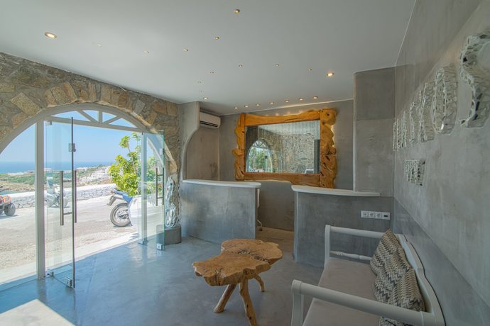 Imagen de los interiores del Hotel Flaskos Suites. Foto 18