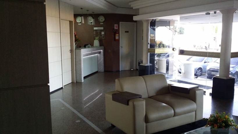 Imagen de los interiores del Hotel Flat Classic. Foto 17