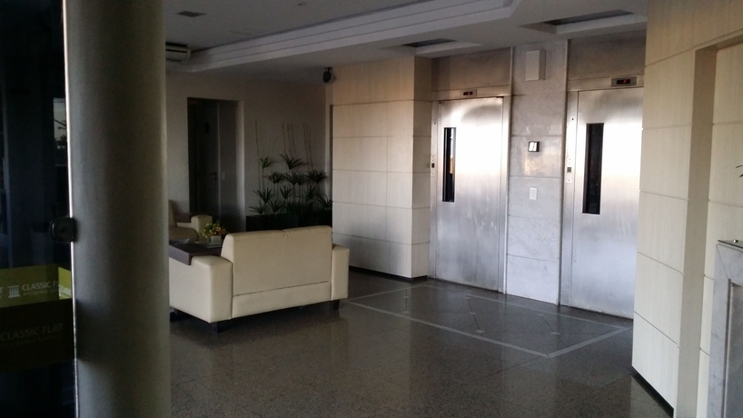 Imagen de los interiores del Hotel Flat Classic. Foto 18
