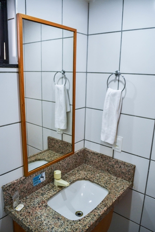 Imagen de la habitación del Hotel Flat Classic. Foto 15