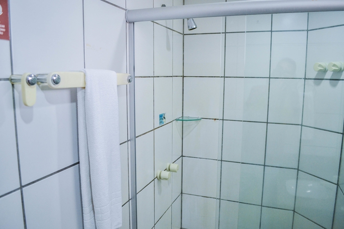 Imagen de la habitación del Hotel Flat Classic. Foto 16
