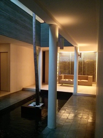 Imagen de los interiores del Hotel Flat06. Cipete. Foto 11