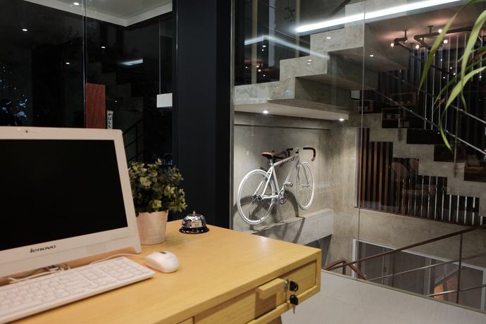 Imagen de los interiores del Hotel Flat06 Tendean. Foto 19