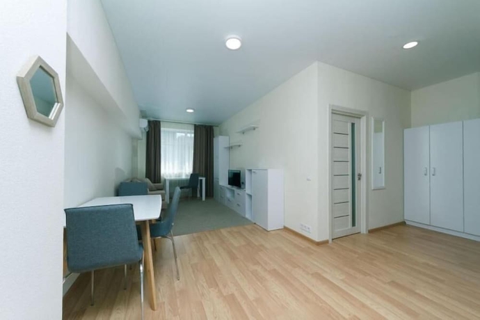 Imagen de la habitación del Hotel FlatRent SmartHouse. Foto 13