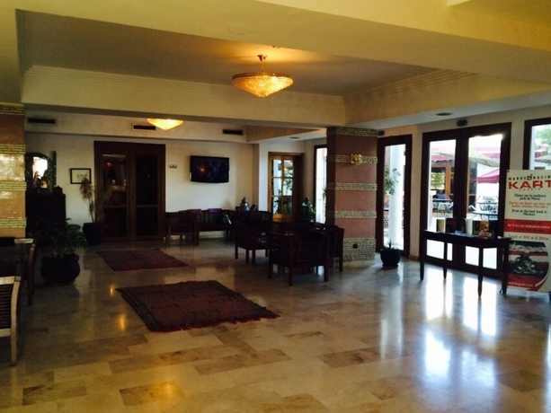 Imagen de los interiores del Hotel Flathotel. Foto 8