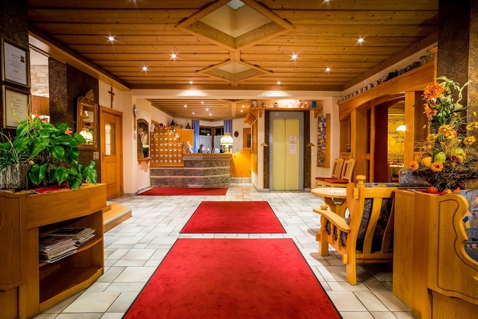 Imagen de los interiores del Hotel Flattacher Hof. Foto 19