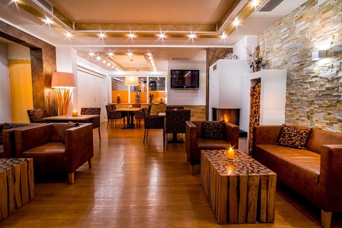 Imagen del bar/restaurante del Hotel Flattacher Hof. Foto 2