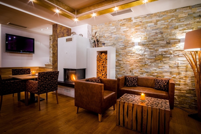 Imagen del bar/restaurante del Hotel Flattacher Hof. Foto 3