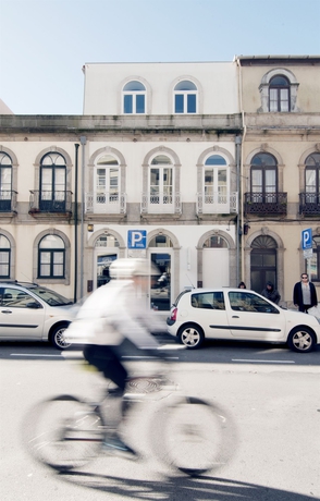 Imagen de los exteriores del Hotel Flattered To Be In Porto. Foto 11