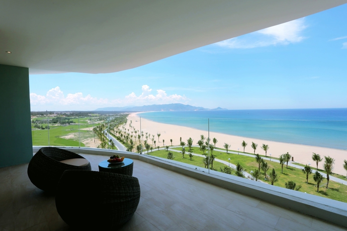 Imagen de los exteriores del Hotel Flc Luxury Quy Nhon. Foto 14