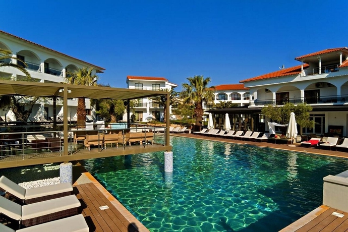 Imagen general del Hotel Flegra Palace. Foto 8