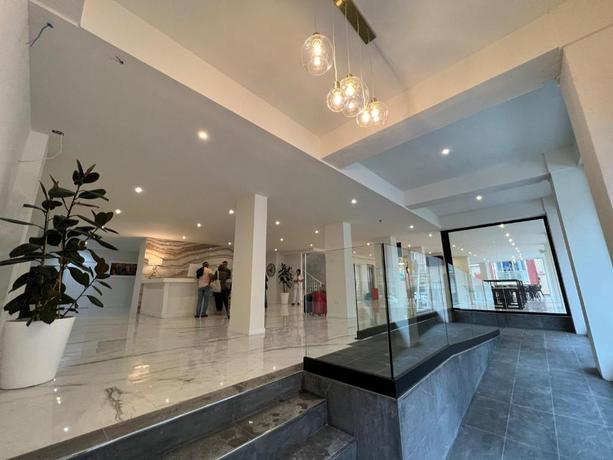 Imagen general del Hotel Fleming Playa Poniente. Foto 8