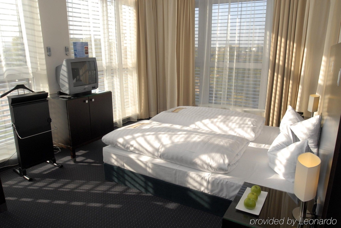 Imagen de la habitación del Hotel Flemings Conference Hotel Frankfurt. Foto 3