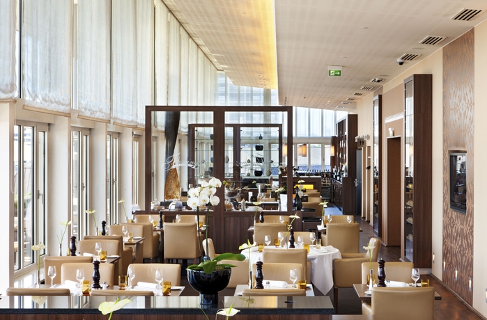 Imagen del bar/restaurante del Hotel Flemings Selection Frankfurt-city. Foto 4