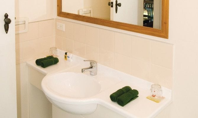 Imagen de la habitación del Hotel Fletcher Christian Apartments. Foto 3