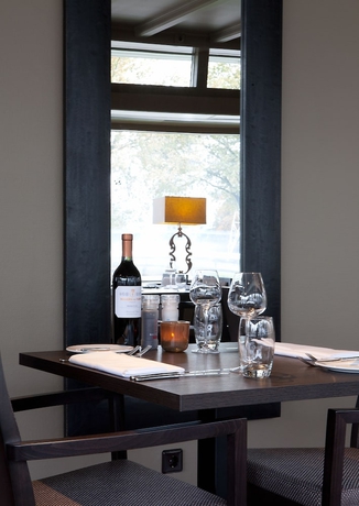 Imagen del bar/restaurante del Hotel Fletcher Het Witte Huis. Foto 6