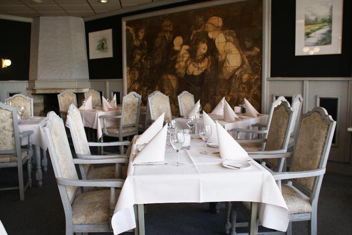 Imagen del bar/restaurante del Hotel Fletcher Nieuwvliet Bad. Foto 4