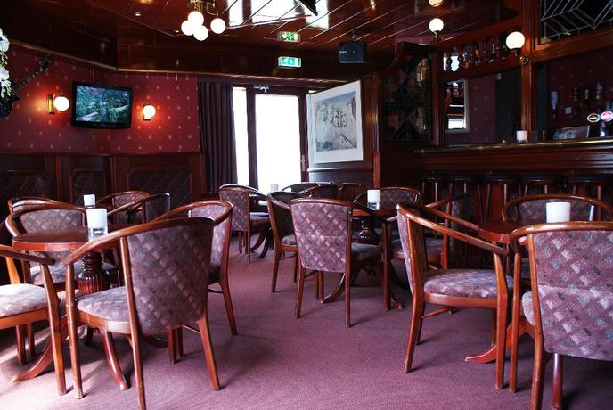 Imagen del bar/restaurante del Hotel Fletcher Nieuwvliet Bad. Foto 6