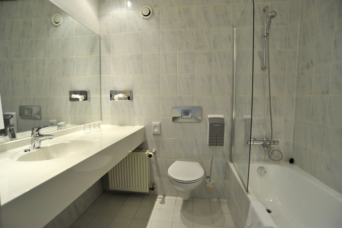 Imagen de la habitación del Hotel Fletcher Parkhotel Val Monte. Foto 6