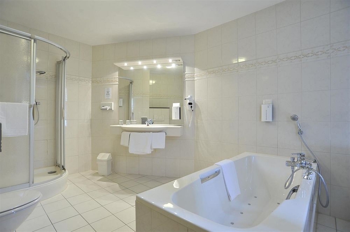 Imagen de la habitación del Hotel Fletcher Parkhotel Val Monte. Foto 7