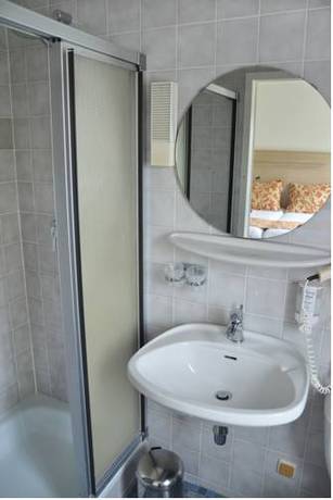 Imagen de la habitación del Hotel Fletcher - Restaurant De Witte Raaf. Foto 15