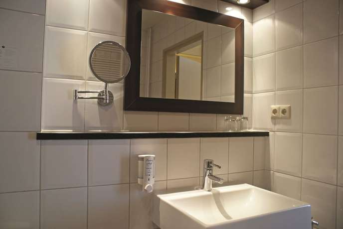 Imagen de la habitación del Hotel Fletcher Restaurant Kasteel Erenstein. Foto 11