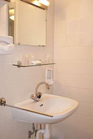 Imagen de la habitación del Hotel Fletcher Restaurant La Ville Blanche. Foto 5