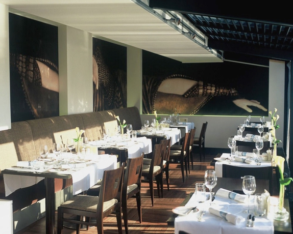 Imagen del bar/restaurante del Hotel Fletcher - Restaurant Leidschendam - Den Haag. Foto 9