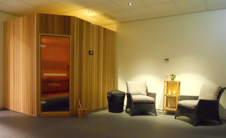 Imagen de la piscina del Hotel Fletcher Restaurant Parkstad-Zuid Limburg. Foto 20