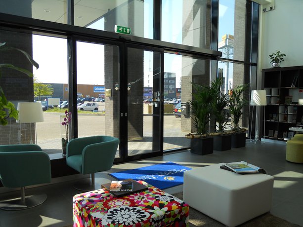 Imagen de los interiores del Hotel Fletcher Restaurant Parkstad-Zuid Limburg. Foto 18