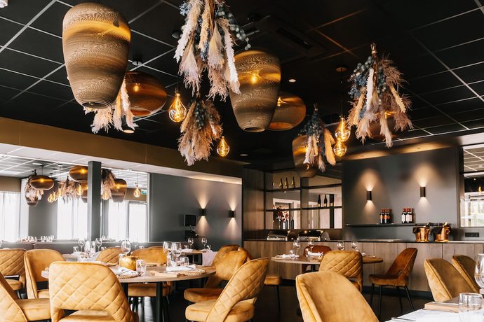 Imagen del bar/restaurante del Hotel Fletcher Restaurant Zevenbergen-Moerdijk. Foto 6