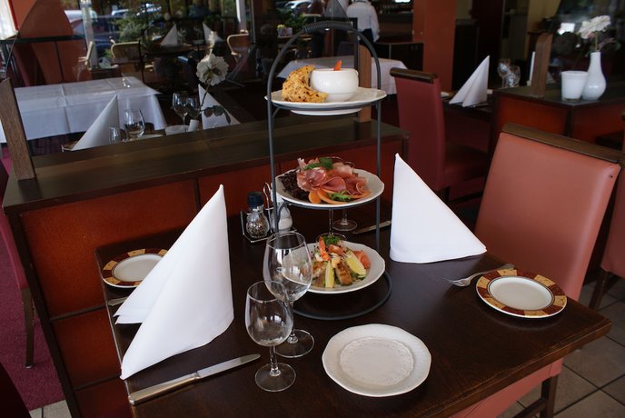 Imagen del bar/restaurante del Hotel Fletcher-Restaurant Rooland. Foto 6