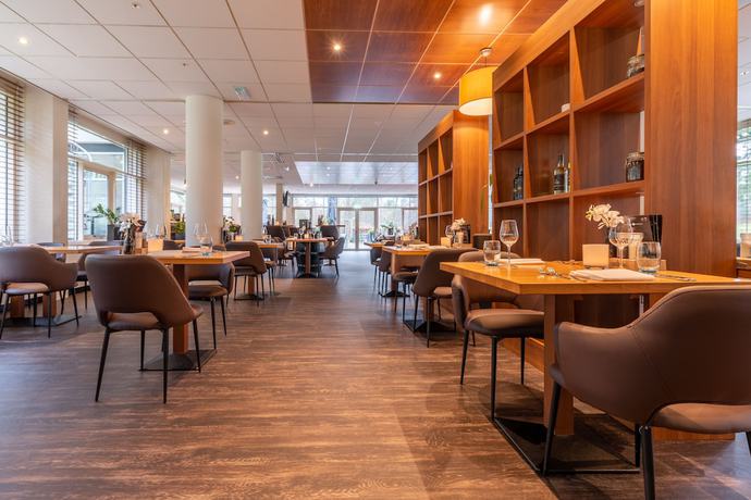 Imagen del bar/restaurante del Hotel Fletcher-restaurant Beekbergen - Apeldoorn. Foto 3