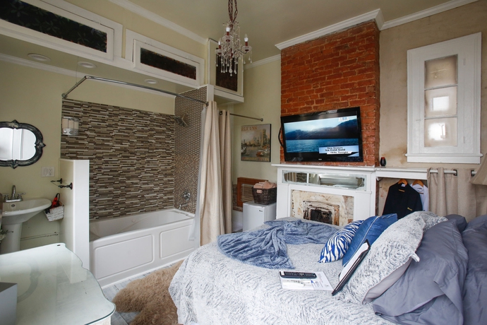 Imagen de la habitación del Hotel Fleur De Lis Mansion. Foto 8